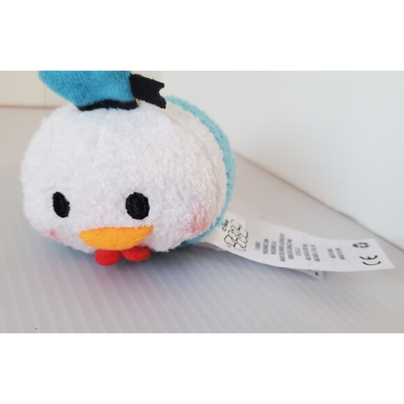 Disney Tsum Tsum Stackable Plushies Mad Donald Duck 3" Mini Plush - Picture 6 of 7
